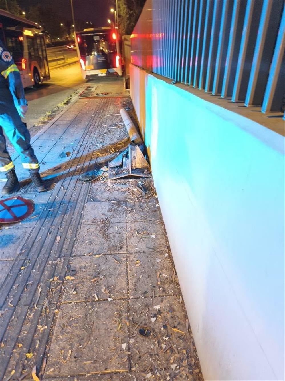 λεωφορείο τροχαίο Λεωφ Βουλιαγμένης λεωφορείο τροχαίο Λεωφ Βουλιαγμένης