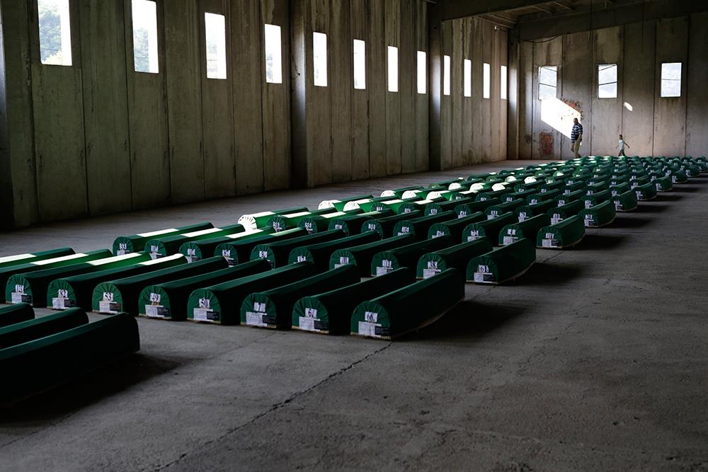 AP - Σφαγή της Σρεμπρένιτσα - Βοσνία και Ερζεγοβίνη