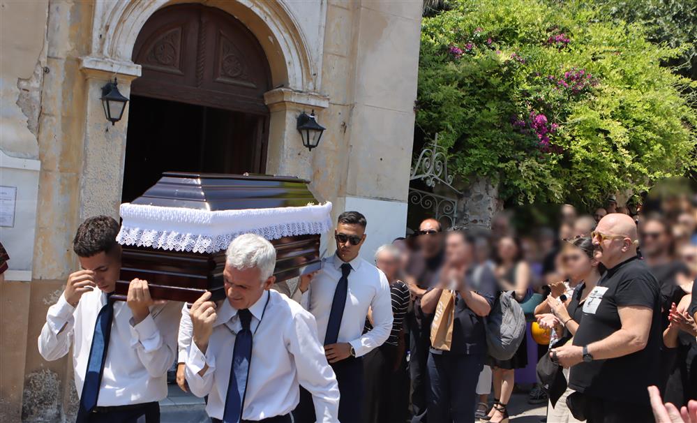 κηδεία νέες φωτο κηδεία νέες φωτο