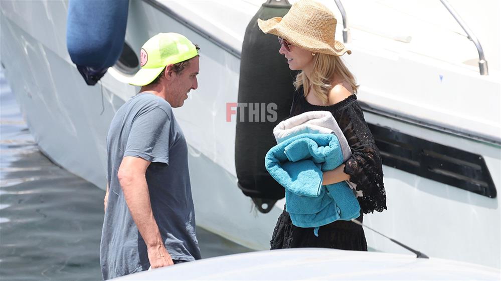 Δούκισσα Δούκισσα