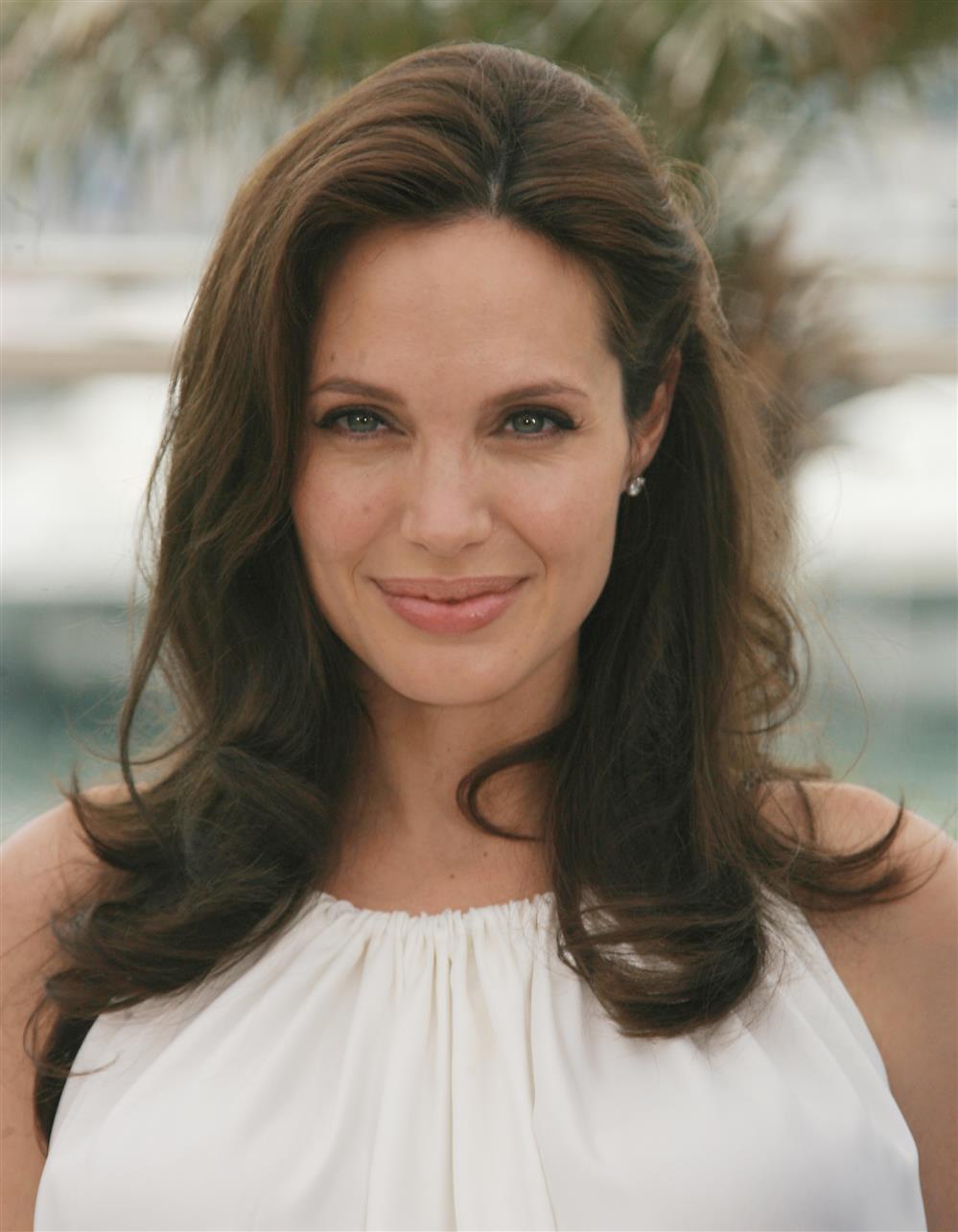 Αντζελίνα Τζολί