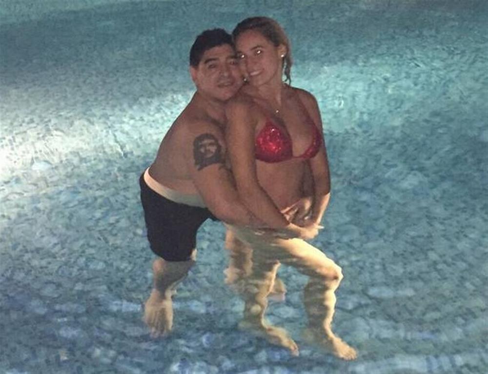 Μαραντόνα - Ρόθιο Ολίβα