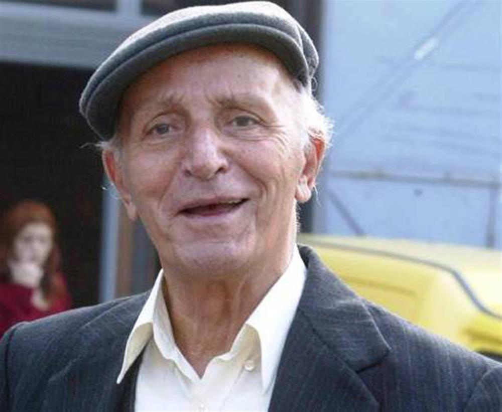 Γιώργος Φούντας - ηθοποιός Γιώργος Φούντας - ηθοποιός