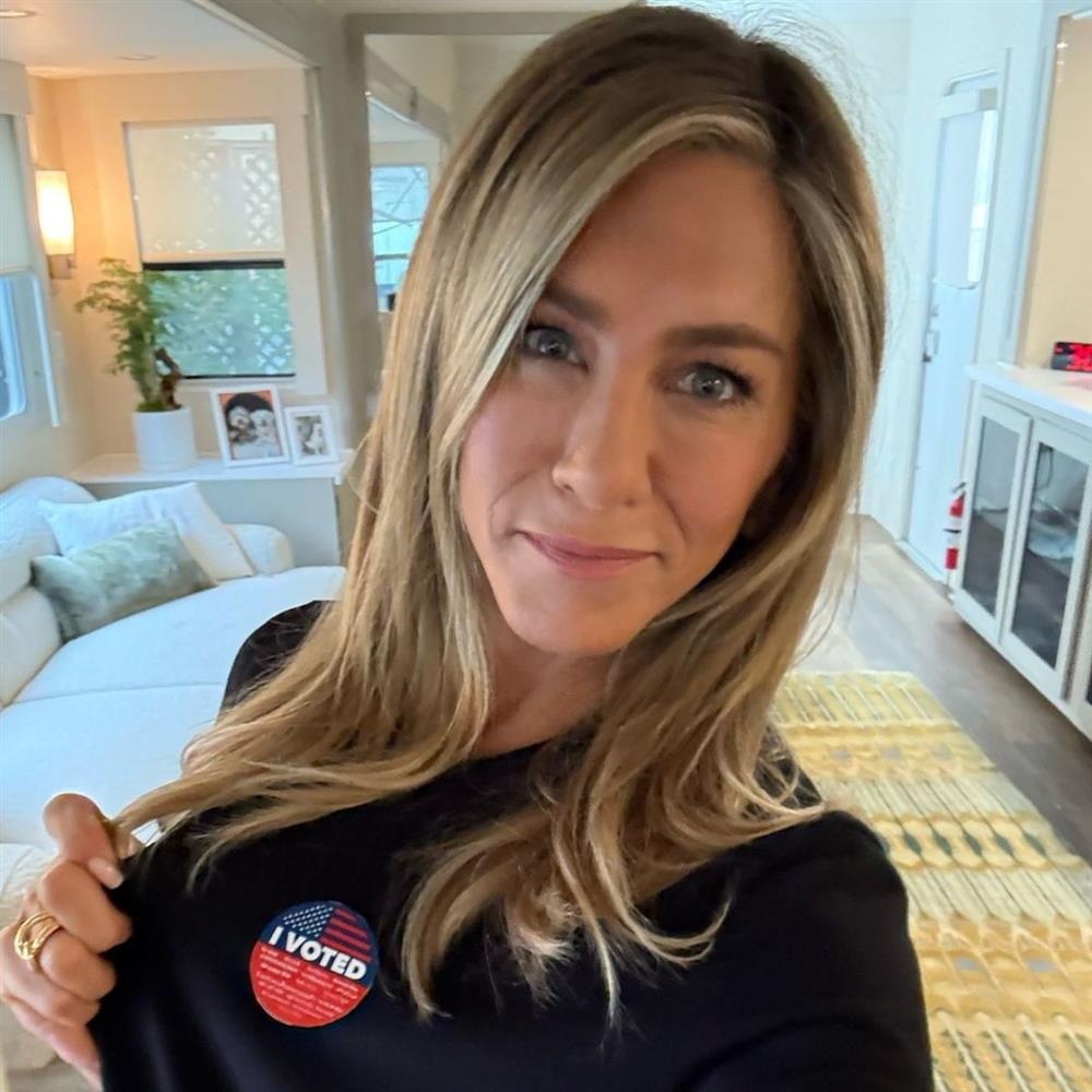 Τζένιφερ Άνιστον Τζένιφερ Άνιστον