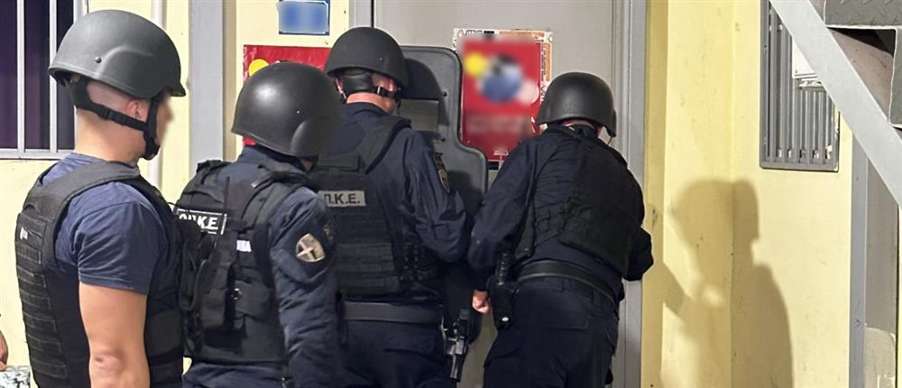 Μαστροπεία - οίκος ανοχής Μαστροπεία - οίκος ανοχής