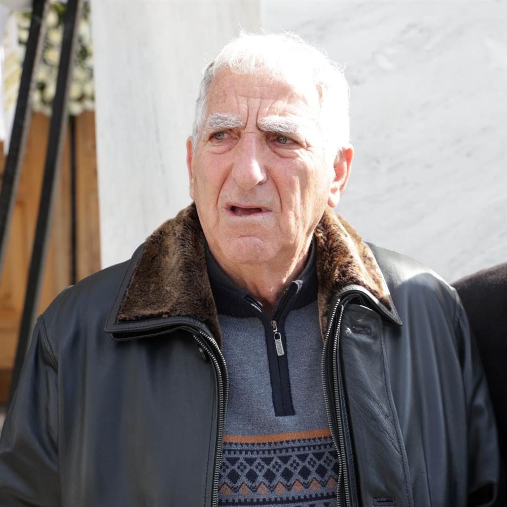 Τάκης Οικονομόπουλος Τάκης Οικονομόπουλος