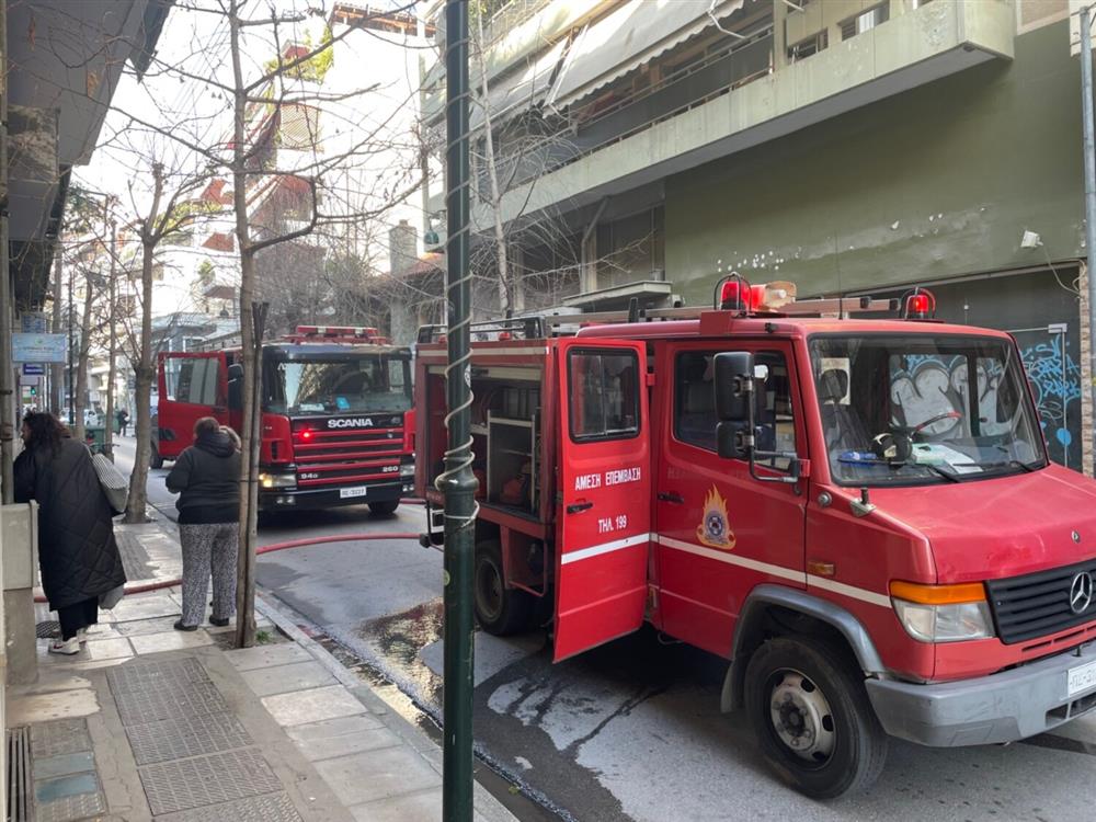 Πυροσβεστική - φωτιά - Λάρισα Πυροσβεστική - φωτιά - Λάρισα