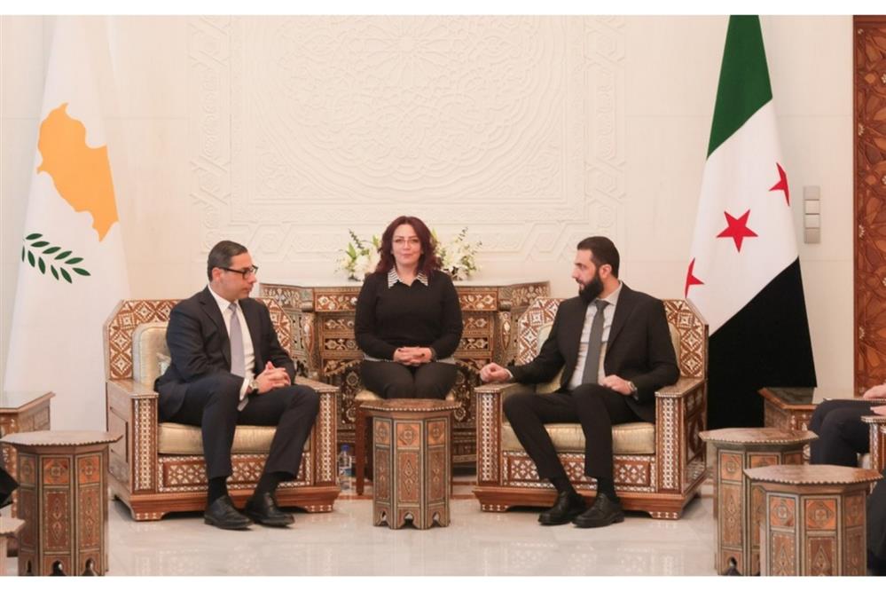 Κωνσταντίνος Κόμπος - Άχμεντ αλ Σάρα