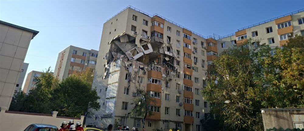 Ρουμανία - Βουκουρέστι - πολυκατοικία Ρουμανία - Βουκουρέστι - πολυκατοικία