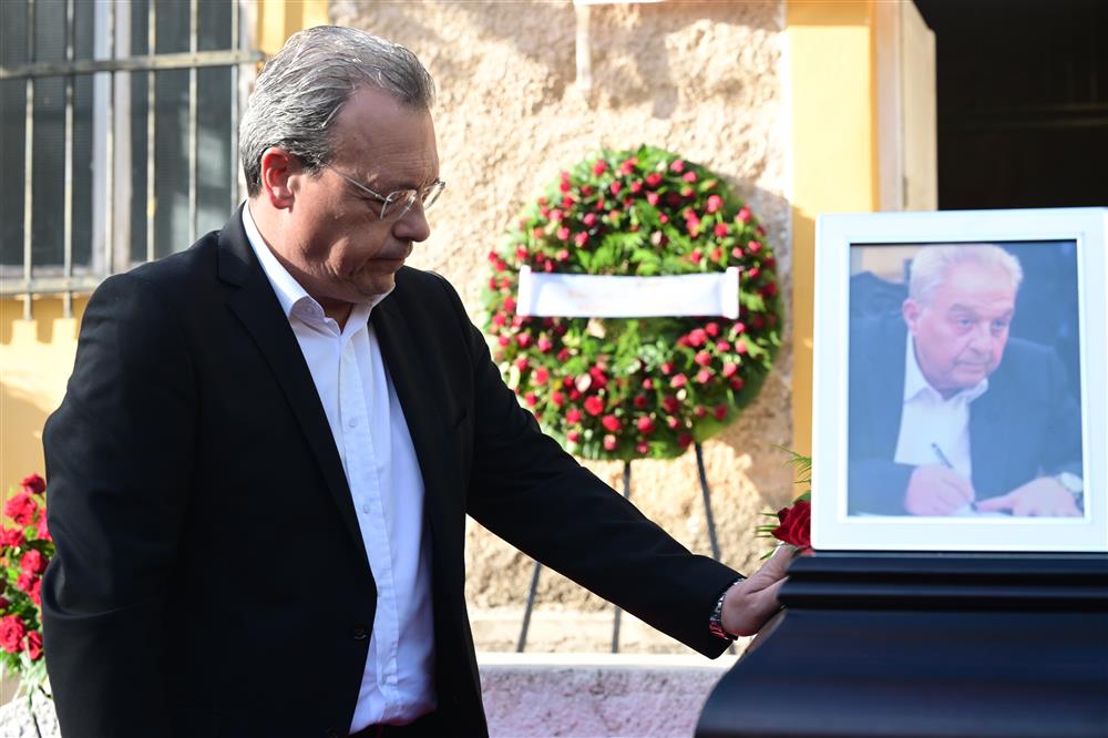 Αλέκος Φλαμπουράρης - Κηδεία Αλέκος Φλαμπουράρης - Κηδεία