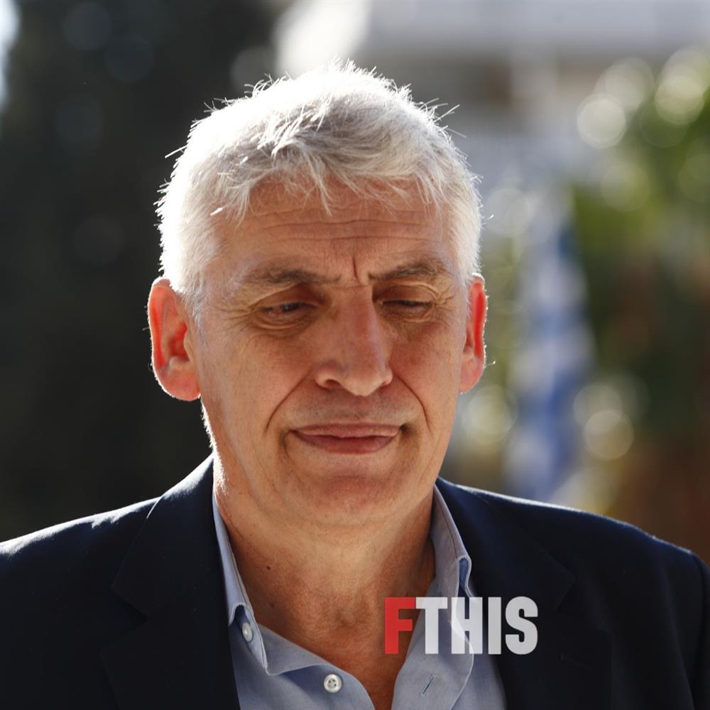 Κώστας Χαρδαβέλλας κηδεία Κώστας Χαρδαβέλλας κηδεία