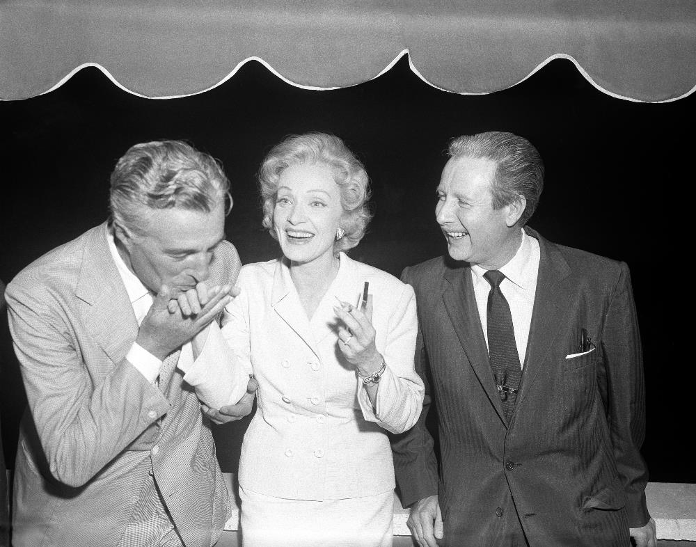 AP - Μάρλεν Ντίτριχ - Αφιέρωμα AP - Μάρλεν Ντίτριχ - Αφιέρωμα