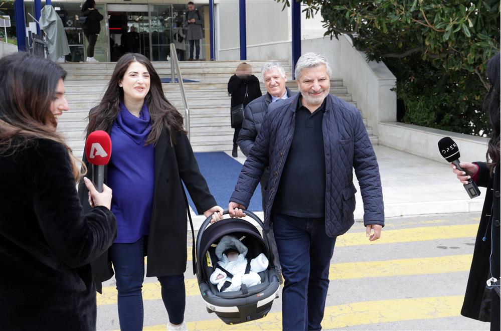 Γιώργος Πατούλης - Νάνσυ Κοιλού Γιώργος Πατούλης - Νάνσυ Κοιλού