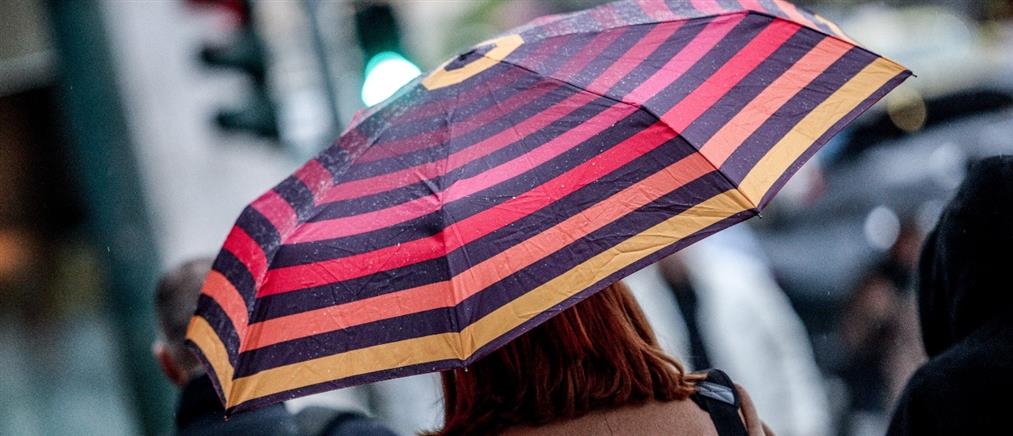 Ισχυρές βροχές και καταιγίδες σε 10 περιοχές – Επικαιροποιήθηκε το έκτακτο δελτίο της ΕΜΥ