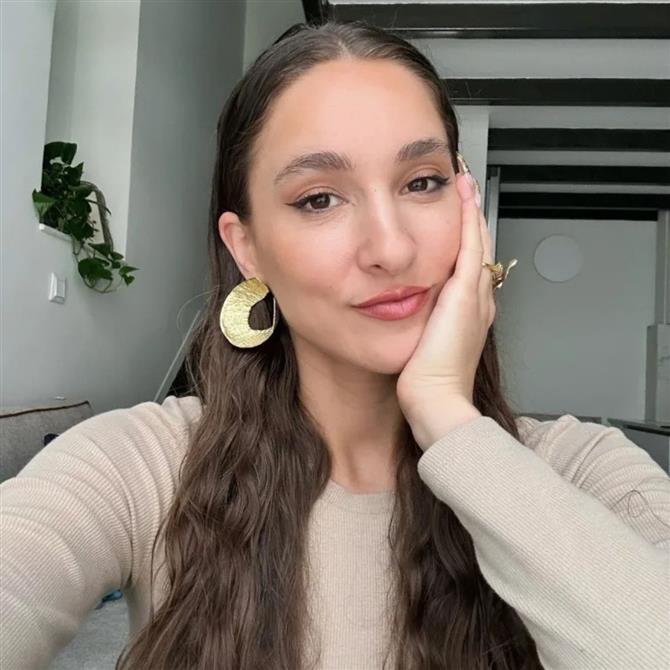 Evangelia: Ο γάμος που της "χρέωσαν", η καταγωγή & η αποκάλυψη του επιθέτου της