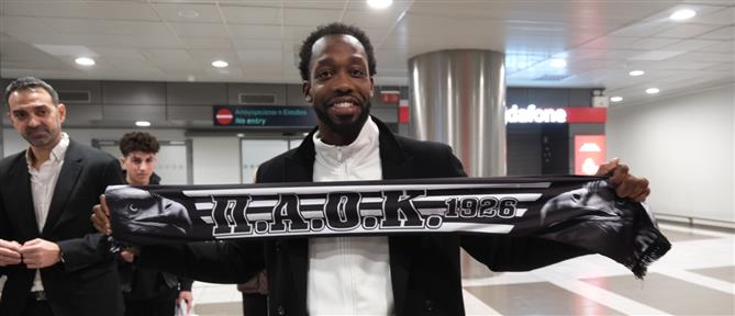 Στη Θεσσαλονίκη για να υπογράψει στον ΠΑΟΚ ο Μπέβερλι