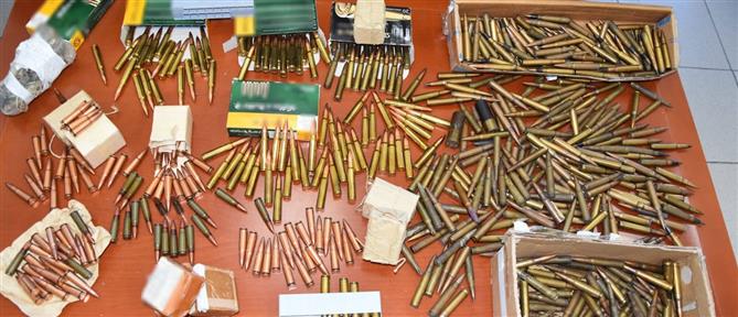 Ηράκλειο: Σύλληψη 54χρονου για όπλα και πυρομαχικά (εικόνες)