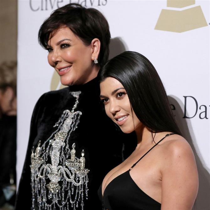 Κρις Τζένερ: Οι ευχές στην Κόρτνεϊ Καρντάσιαν για τα γενέθλια της - "Με εμπνέεις καθημερινά με τη δύναμή σου"