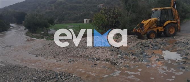 Εύβοια: Πλημμυρισμένα σπίτια και επιχειρήσεις - Συνεχίζει η Πυροσβεστική την άντληση υδάτων (εικόνες)
