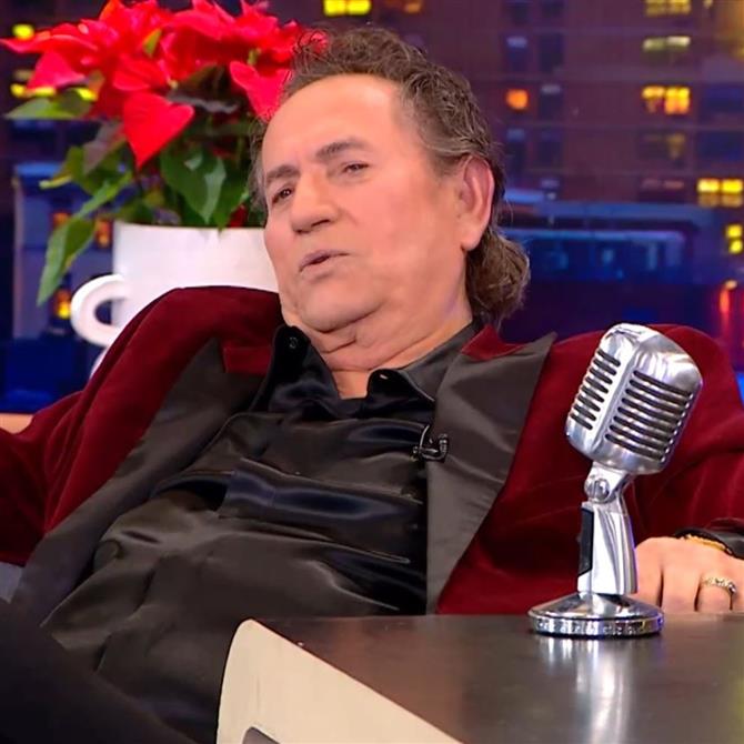 Ο Μάκης Χριστοδουλόπουλος για τη σύζυγό του: "Δεν μου την έδιναν και την έκλεψα"
