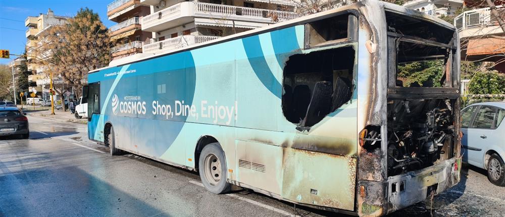 φωτια - λεωφορειο - θεσσαλονικη