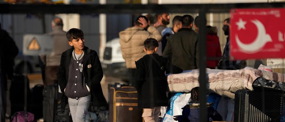 Συρία - Τουρκία - Σύνορα - Ουρές Συρία - Τουρκία - Σύνορα - Ουρές