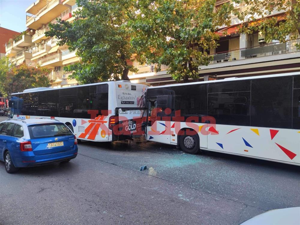 Θεσσαλονίκη - τροχαίο - σύγκρουση λεωφορείων Θεσσαλονίκη - τροχαίο - σύγκρουση λεωφορείων