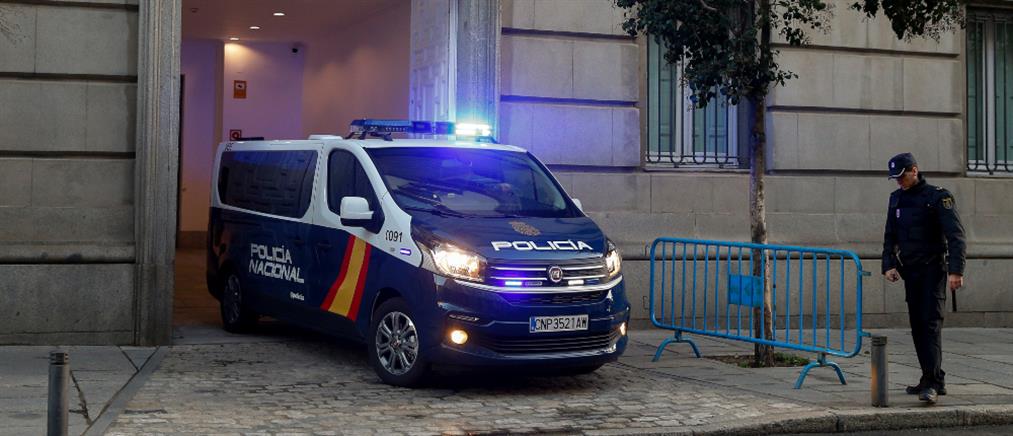 Ισπανία: Συνελήφθη Κινέζος ιδιοκτήτης κομμωτηρίου με την κατηγορία ότι χρηματοδοτούσε τη Χαμάς